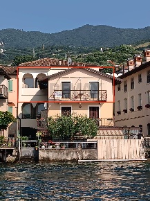 Foto Appartamento in Via Cadorna 11, Sulzano di 270 m² con 5 locali