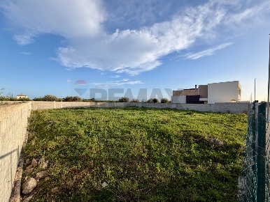 Foto Terreno residenziale in Via Calisto Calcagno, Siracusa Cassibile