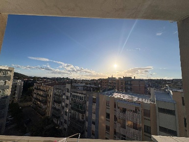 Foto Appartamento in Via Fleming 8, Cagliari Amsicora di 79 m² con 3 locali