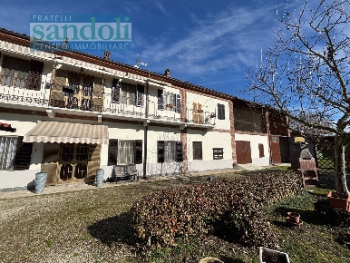 Foto Casa indipendente in Via Garibaldi, Olcenengo di 254 m² con 5 locali