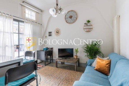Foto Appartamento in Piazza Aldrovandi Ad.ze, Bologna Centro Storico