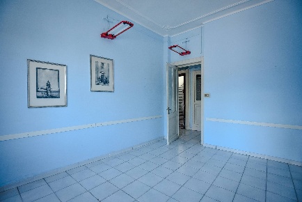 Foto Ufficio in VIA GUIBERT 32, Caselle Torinese Centro di 120 m²