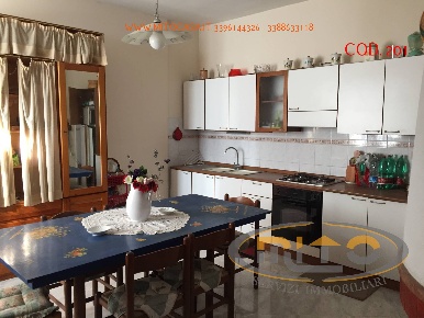Foto Casa indipendente in VIA SALERNO, Telese Terme di 100 m² con 7 locali