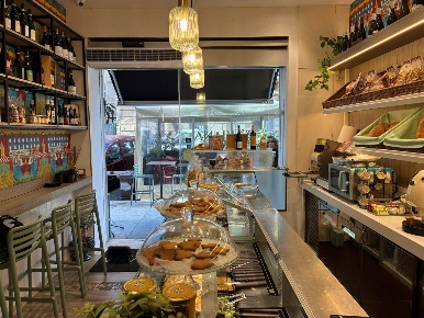 Foto Attività commerciale in Via XX Settembre, Palermo di 100 m² in vendita