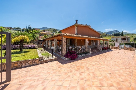 Foto Villa unifamiliare in Contrada Sant'Onofrio snc, Trabia di 210 m²