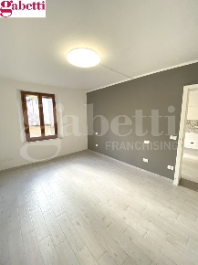 Foto Appartamento a Asciano Centro di 74 m² con 4 locali in affitto