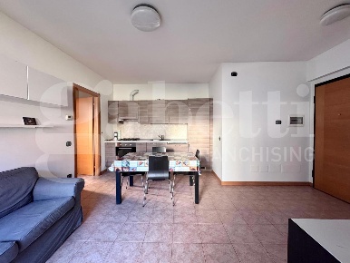 Foto Appartamento in Via Cortisella 20, Lecco Castello di 60 m² in vendita