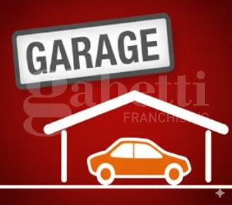 Foto Box in Via Alle Scuole 4, Rivoli Tetti di 15 m² in vendita