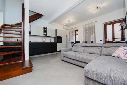 Foto Appartamento in Vicolo XXIV Maggio 2, San Vittore Olona di 75 m²