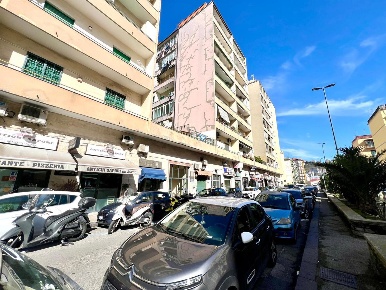 Foto Appartamento in LEPANTO, Napoli Fuorigrotta di 100 m² con 4 locali