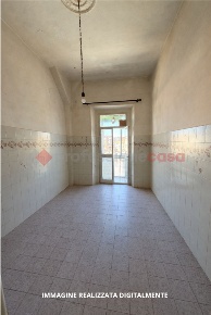 Foto Appartamento a Livorno Sorgenti di 116 m² con 5 locali in vendita