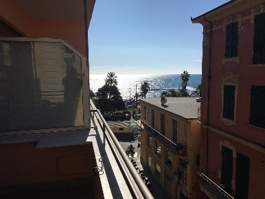 Foto Appartamento in Via Carli 23, Sanremo Porto Vecchio di 54 m²