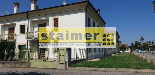 Foto Appartamento in via Monte Nero, Cornegliano Laudense Muzza Sant'Angelo