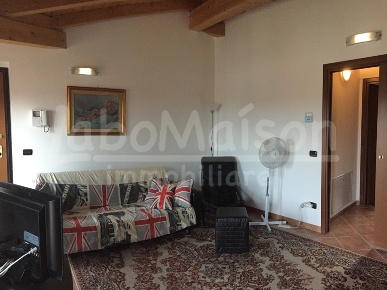 Foto Mansarde in via rovera, Gavirate Centro di 40 m² con 1 locali