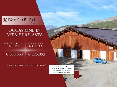 Foto Villa unifamiliare in Frazione Bessen Alto, Sauze di Cesana di 3400 m²