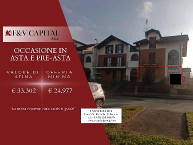 Foto Appartamento in Via Anselmina, Lauriano Centro di 92 m² con 4 locali