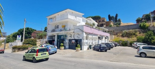 Foto Locale commerciale in Via Porta Palermo, Alcamo Semicentro di 97 m²