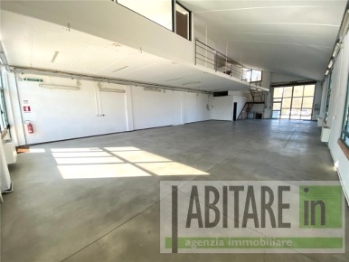 Foto Magazzino in ANSELMO, Montespertoli Mela di 300 m² con 4 locali