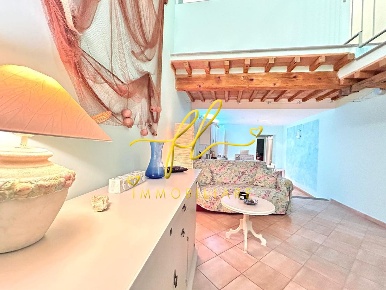 Foto Appartamento a Rio Rio Nell'Elba di 86 m² con 3 locali in vendita