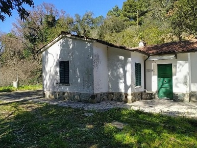 Foto Casa indipendente a Rio Ortano di 70 m² con 5 locali in vendita