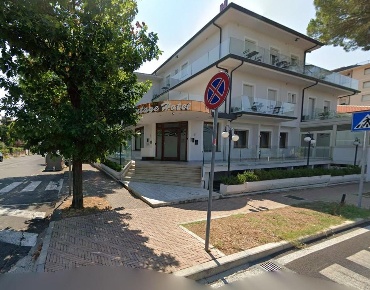 Foto Hotel a Montecatini-Terme di 1878 m² con 46 locali in vendita