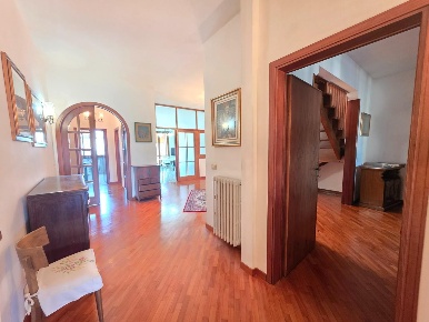 Foto Appartamento a Montopoli in Val d'Arno Montopoli di 200 m² in vendita