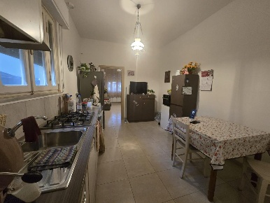 Foto Appartamento a Calcinaia Fornacette di 70 m² con 3 locali in vendita