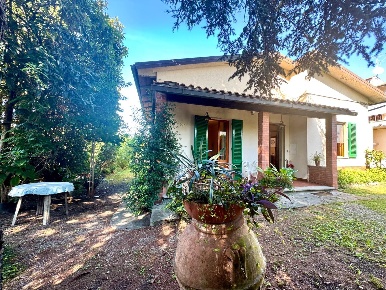 Foto Casa indipendente a Empoli Martignana - Piazzano di 123 m² in vendita
