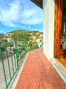 Foto Appartamento a Rio Rio Marina di 130 m² con 5 locali in vendita