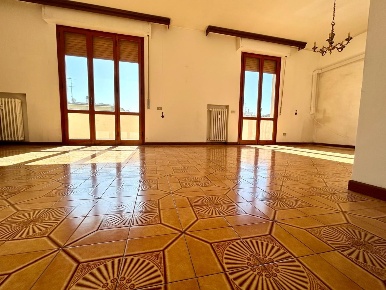 Foto Appartamento a Empoli Masini - XX Settembre di 96 m² con 5 locali