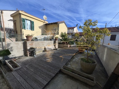 Foto Appartamento in Via Enrico Toti 10, Sanremo Bussana di 50 m²