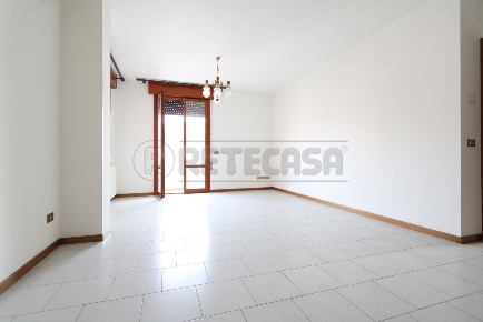 Foto Appartamento in Via delle Casermette, Vicenza di 159 m² con 5 locali