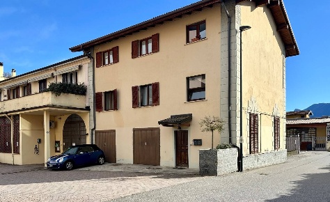 Foto Appartamento in Via Maurizio Muller 100, Verbania Intra di 105 m²
