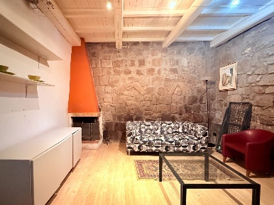 Foto Appartamento in Piazza Fontana Grande, Viterbo di 70 m² con 3 locali