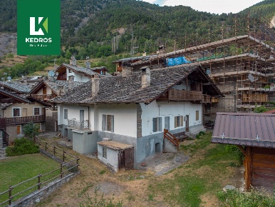 Foto Casa indipendente in Rue De Bosé 24, Morgex Centro di 600 m²