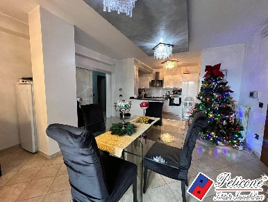 Foto Appartamento in VIA SAN MARTINO, Lenola Centro di 95 m² con 3 locali