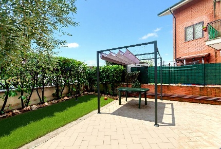 Foto Appartamento a Fonte Nuova Santa Lucia di 100 m² con 3 locali