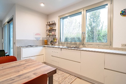 Foto Case semi ndipendenti a Parma Molinetto - Spezia di 154 m² in vendita