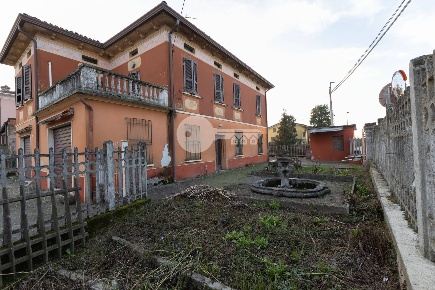 Foto Villa unifamiliare in Via B. Maggi 2, Calvisano Mezzane di 392 m²