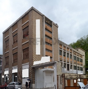 Foto Locale commerciale a Napoli San Carlo All'Arena di 1200 m² in affitto