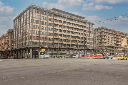 Foto Ufficio in viale Brigata Bisagno 2, Genova Foce di 207 m² con 8 locali