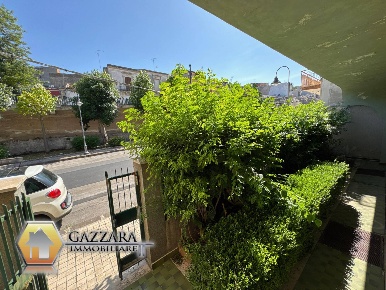Foto Casa indipendente in via Canale 54, Canicattini Bagni di 500 m²