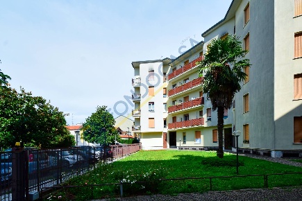 Foto Appartamento in via vertua 3, Nova Milanese di 100 m² con 3 locali