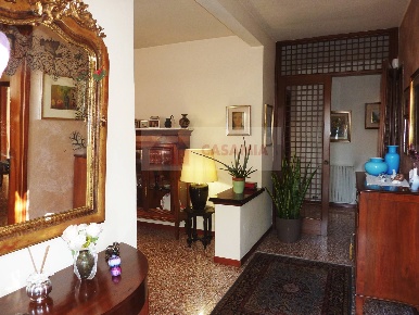 Foto Villa unifamiliare in Oderzo, Oderzo Centro di 215 m² con 8 locali