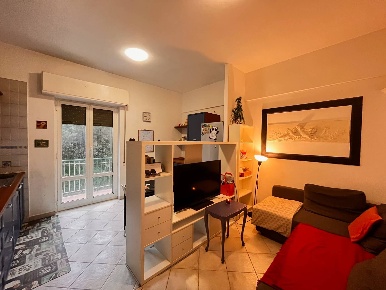 Foto Appartamento in Via Ferrara, Genova San Teodoro di 45 m² con 4 locali