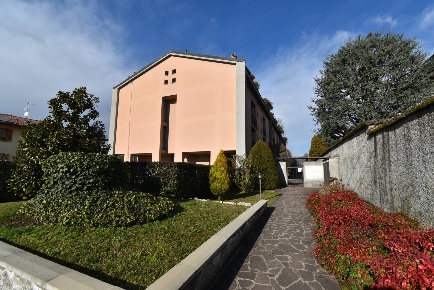 Foto Appartamento in Via Dante 10, Aicurzio Centro di 40 m² con 1 locali