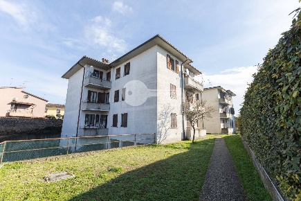 Foto Appartamento in Via della Vittoria, Ghedi Centro di 85 m² con 3 locali