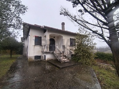 Foto Casa indipendente in CONTRADA PIANA 259, Morcone di 230 m² in vendita