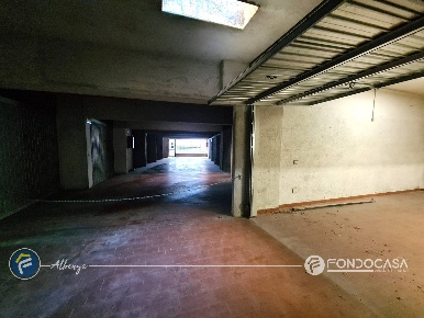 Foto Posti auto in Via Papa Giovanni XXIII, Albenga Centro di 34 m²