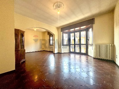 Foto Appartamento in via santa maria 41, Parabiago Centro di 136 m²